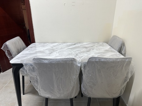 Isa Town, Furniture, BHD 100,  Dinning Table