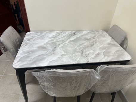 Isa Town, Furniture, BHD 100,  Dinning Table
