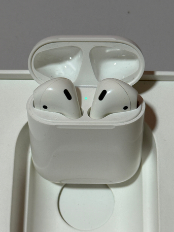 Dammam, Electronics, SAR 110,  Airpods 1st Generation For Sale. The Product Is In Good Condition