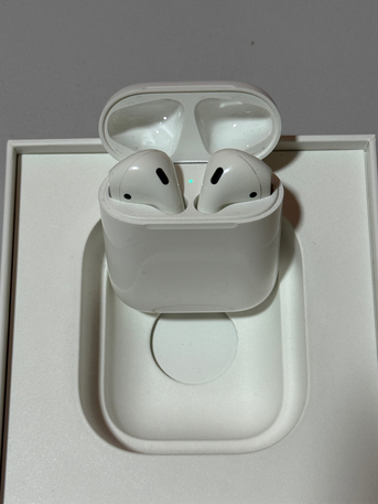 Dammam, Electronics, SAR 110,  Airpods 1st Generation For Sale. The Product Is In Good Condition