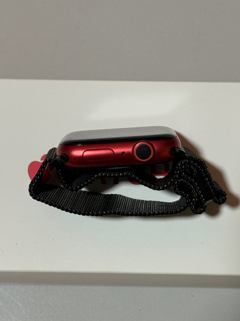 Dammam, Watches, SAR 500,  Apple Watch Series6 44mm, Product:red For Sale.