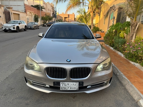 Jeddah, Vehicles, Cars & Trucks , SAR 27500,  Bmw 7 Series,  2009,  Automatic,  267000 KM,  Bmw Six Cylinders Price Negotiable