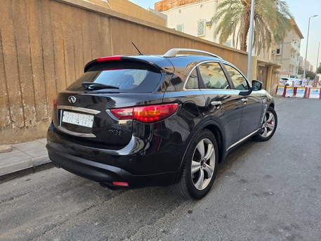 Jeddah, Vehicles, Cars & Trucks , SAR 22000,  Infiniti FX,  2009,  Automatic,  300000 KM,  Infinity Fx35 Six Cylinders Price Negotiable