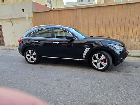 Jeddah, Vehicles, Cars & Trucks , SAR 22000,  Infiniti FX,  2009,  Automatic,  300000 KM,  Infinity Fx35 Six Cylinders Price Negotiable