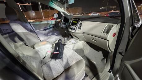 Riyadh, Vehicles, Cars & Trucks , SAR 38500,  TOYOTA INNOVA 2.7,  2013,  Automatic,  198000 KM,  7 SEATER ORIGINAL CONDITION  8