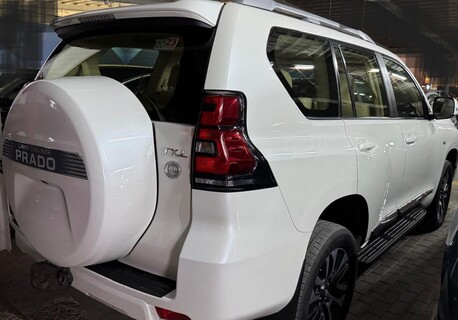 Riyadh, Vehicles, Cars & Trucks , SAR 165000,  TOYOTA PRADO,  2023,  Automatic,  45000 KM,  FULL OPTION 6 CYLENDER TXL 2 SUN ROOF 1