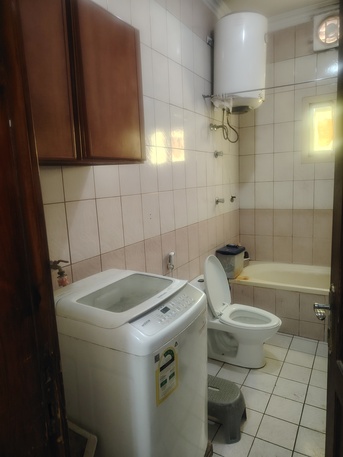 Al Khobar Al Shamalia, Rooms for Rent, SAR 1000/month,  Furnished,  One Furnished Room Available For Single Executive  Person.