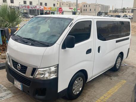 Riyadh, Pick Up & Drop Off, Nissan Urvan (bus)For Monthly Rent In Riyadh | Staff Drop & Pickup Available 0537115885