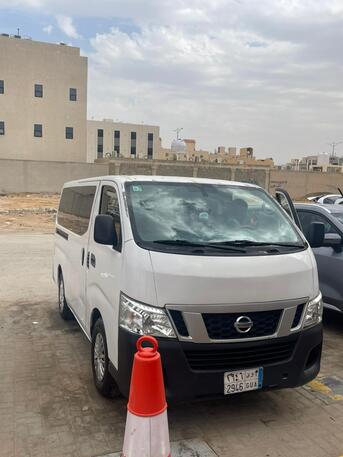 Riyadh, Pick Up & Drop Off, Nissan Urvan (bus)For Monthly Rent In Riyadh | Staff Drop & Pickup Available 0537115885
