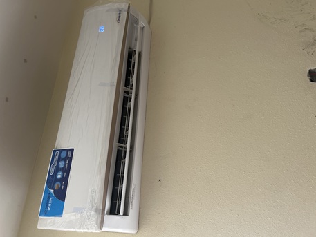 Riyadh, Appliances, SAR 1300,  Split A/C 1.8 Ton Just Nine Months Old Super General Brand