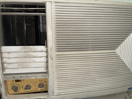 Riyadh, Air Conditioners, SAR 550,  Window Air Conditioner, 2 T And 1.5 T ( Contact In WhatsApp 0595598360 )