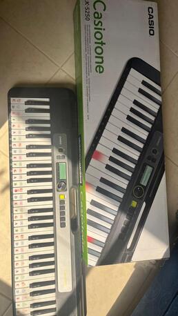 Yanbu, Electronics, SAR 600,  CASIO Keyboard LK-S250