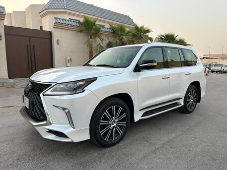 Riyadh, Vehicles, Cars & Trucks , SAR 375000,  Lexus LX 570 S,  2020,  Automatic,  50000 KM,    Fully Loaded With Sunroof N 4x4 1st Owner Accident Free Car For Sales