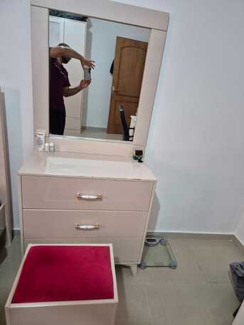 Al Rawdah, Furniture, SAR 1700,  Urgent Sale Due To Final Exit: Young Lady Bedroom Set- Very Very Clean!
