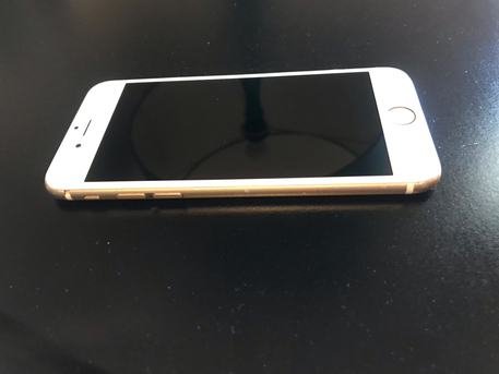 Manama, Mobile Phones, BHD 20,  IPhone 6s For 20 Bd Only