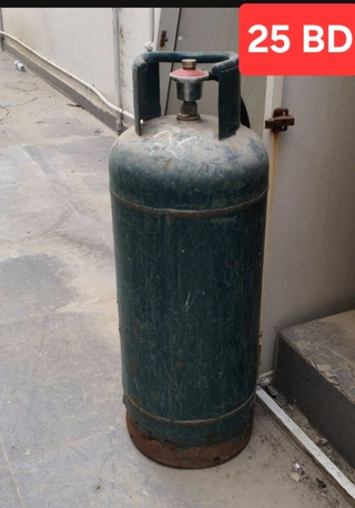 Manama, Appliances, BHD 25,  Bahrian Gas 2 Clynder Both With Gas And Regulator 25 Bd Each Msg Wts Ap 3670 8372