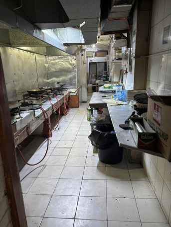 Gudaibiya, Appliances, BHD 2500,  Urgent Sale Running Restaurant In Gudaibiya
