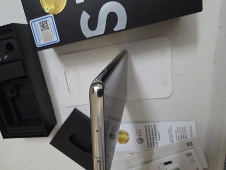 Manama, Mobile Phones, BHD 60,  S10 Plus Prestine Condition