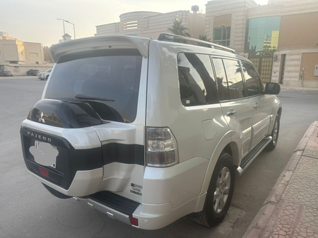 Al Malaz, Vehicles, Cars & Trucks , SAR 65000,  Mitsubishi Pajero,  2016,  Automatic,  175000 KM,