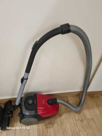 Turaif, Appliances, SAR 850,  Vacuum Cleaner ,microwave Oven,gas Cooking Range With Gas Cylinder
