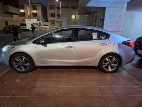 Al Aziziyah, Vehicles, Cars & Trucks , SAR 25000,  Kia Cerato,  2015,  Automatic,  300000 KM,   Kai Cerato Fuel Efficient Car