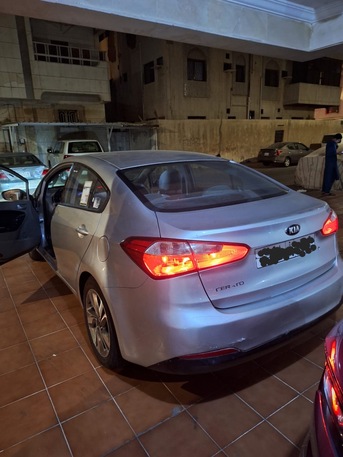 Al Aziziyah, Vehicles, Cars & Trucks , SAR 25000,  Kia Cerato,  2015,  Automatic,  300000 KM,   Kai Cerato Fuel Efficient Car