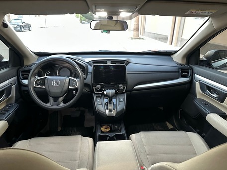 Riyadh, Vehicles, Cars & Trucks , SAR 63000,  Honda CR-V,  2018,  Automatic,  98000 KM,  Low Mileage