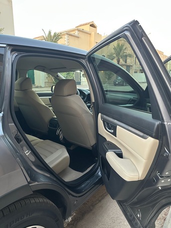 Riyadh, Vehicles, Cars & Trucks , SAR 63000,  Honda CR-V,  2018,  Automatic,  98000 KM,  Low Mileage