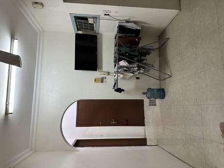 Dammam, Rooms for Rent, SAR 650/month,  Furnished,  650/month Room Available In Family Apartments For Pakistani Executives Only