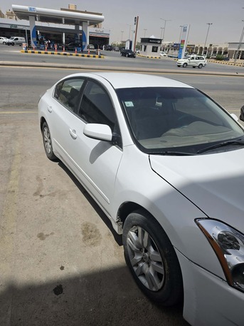Riyadh, Vehicles, Cars & Trucks , SAR 13500,  Nissan Altima 2012,  2012,  Automatic,  252000 KM,   In A Good Condition