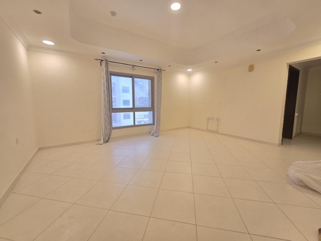 Adliya, Apartments, Flats, Houses & Villas, BHD 280/year,  2 BR,  Amazing Semi Furnished Offer 2 Bhk Flat  At Adliya Just For 280