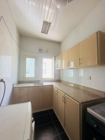 Mahooz, Apartments, Flats, Houses & Villas, BHD 180/year,  1 BR,  EXCELLENT FULLYFURNISHED STUDIO APARTMENT WITH CLOSED KITCHEN ( NEAR 212 SUPERMARKET )