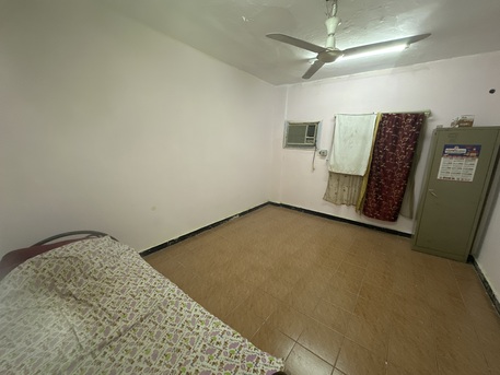 Al Adama, Villas, SAR 750,  Furnished,  Room For Rent - Executive Bachelor