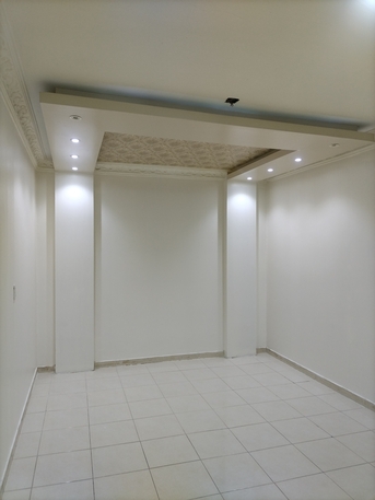 Al Khobar Al Shamalia, Apartments, Flats, Houses & Villas, SAR 17600/year,  2 BR,  Family Apartment For Rent (Two Rooms, Bathroom, Kitchen)