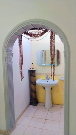 Jeddah, Apartments, Flats, Houses & Villas, SAR 800/month,  1 BR,  Room Available For SAR 800 IN Bawadi For Single Person