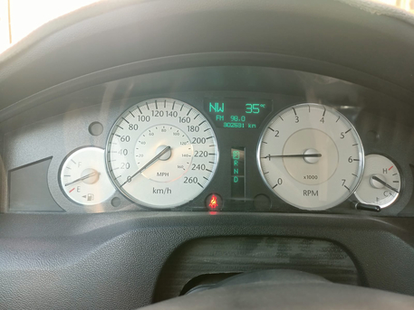 Riyadh, Vehicles, Cars & Trucks , SAR 15000,  Chrysler 300C,  2010,  Automatic,  302531 KM,   V8 For Sale