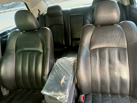 Riyadh, Vehicles, Cars & Trucks , SAR 15000,  Chrysler 300C,  2010,  Automatic,  302531 KM,   V8 For Sale