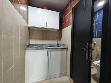 Manama, Apartments, Flats, Houses & Villas, BHD 130/year,  1 BR,  Isatown:- Studio Flat On Rent With Unlimited Ewa..