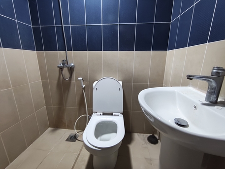 Manama, Apartments, Flats, Houses & Villas, BHD 130/year,  1 BR,  Isatown:- Studio Flat On Rent With Unlimited Ewa..