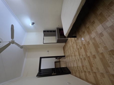 Manama, Apartments, Flats, Houses & Villas, BHD 240/month,  2 BR,  @2BATHROOM Hall Kitchen With Electricity Fully Furnished