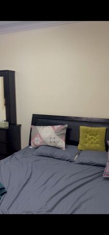 Jeddah, Apartments, Flats, Houses & Villas, SAR 2000/month,  2 BR,  Immediately Avilable 2 BHK Apartment With House Hold Items In Sharafiyah Near MRA Rest.