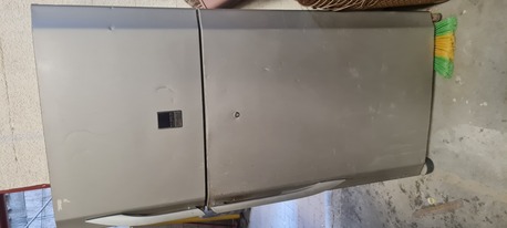 Manama, Household Items, BHD 40,  Sharp Highbrid Fridge, Gas Cylinder