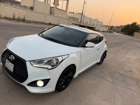 Riyadh, Vehicles, Cars & Trucks , SAR 26000,  Hyundai Veloster Turbo,  2016,  Automatic,  198000 KM,    MODEL