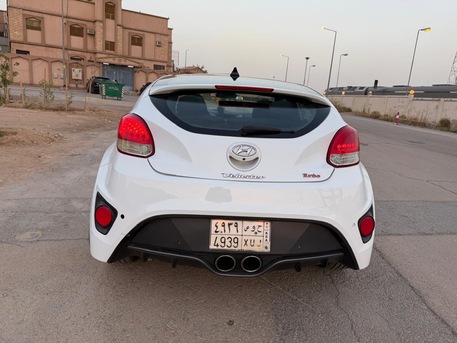 Riyadh, Vehicles, Cars & Trucks , SAR 26000,  Hyundai Veloster Turbo,  2016,  Automatic,  198000 KM,    MODEL