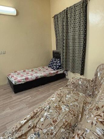 Riyadh, Rooms for Rent, SAR 1000/month,  Furnished,  SAR 1000/month, 1-Room Neat&Clean For 1 Executive Bachelor - Family Flat(Ground Floor)