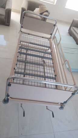 Isa Town, Health & Beauty Items, BHD 55,  Medical Bed