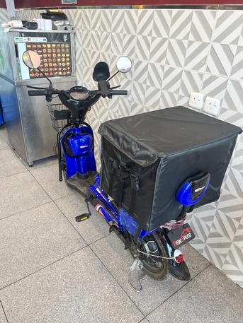 Jeddah, Bicycles, SAR 1400,  Electric Moped For Sale &ndash; "New Speed" E-Bike With Accessories (Excellent Condition)