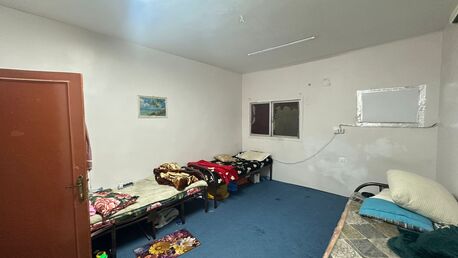 Al Malaz, Household Items, SAR 350000,  Family Bachelor Flat Available