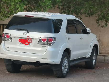 Jeddah, Vehicles, Cars & Trucks , SAR 50000,  Toyota Fortuner,  2015,  Automatic,  184000 KM,   , 184000KM