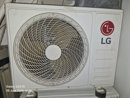 Riyadh, Air Conditioners, SAR 1300,  Split Air Condition, LG, 1.5 Ton, Lightly Used, Very Good Condition